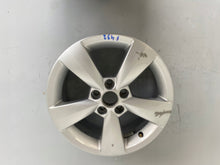 Load image into Gallery viewer, 1x Alufelge 15 Zoll 6.0" 5x100 38ET Glanz Silber 5JA601025 Skoda Fabia Rapid FEL4994503157cj