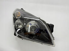 Laden Sie das Bild in den Galerie-Viewer, Frontscheinwerfer Opel Astra Xenon Rechts Scheinwerfer Headlight SCH5520417804hv