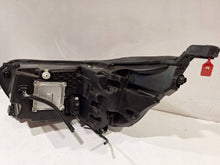 Laden Sie das Bild in den Galerie-Viewer, Frontscheinwerfer Renault Trafic AVN15601 Rechts Scheinwerfer Headlight SCH2617089838zv