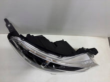 Load image into Gallery viewer, Frontscheinwerfer Toyota Proace 9808589980 Rechts Scheinwerfer Headlight SCH2713167574dz