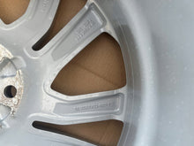 Laden Sie das Bild in den Galerie-Viewer, 1x Alufelge 20 Zoll 8.0" 5x108 45ET HK7M1007BA Land Rover Rim Wheel FEL5938860827ww