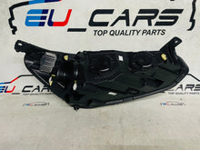 Laden Sie das Bild in den Galerie-Viewer, Frontscheinwerfer Ford Focus MX7B-13E015-CC MX7B-13E014-CC LED Links Headlight SCH2188698890bl