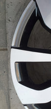 Load image into Gallery viewer, 1x Alufelge 17 Zoll 7.0" 5x112 45ET Glanz Schwarz 2GA601025AG VW T-Roc Troc FEL4668851857gg