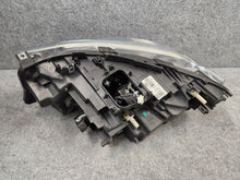 Laden Sie das Bild in den Galerie-Viewer, Frontscheinwerfer BMW 3 F34 747043603 LED Rechts Scheinwerfer Headlight SCH3584742571lv