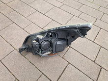 Laden Sie das Bild in den Galerie-Viewer, Frontscheinwerfer Renault Espace IV 8200394707 Xenon Rechts Headlight SCH9432122782da
