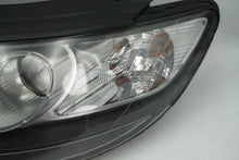 Laden Sie das Bild in den Galerie-Viewer, Frontscheinwerfer Hyundai Santa I Fe 82101-2B0 Links Scheinwerfer Headlight SCH3259713376yb