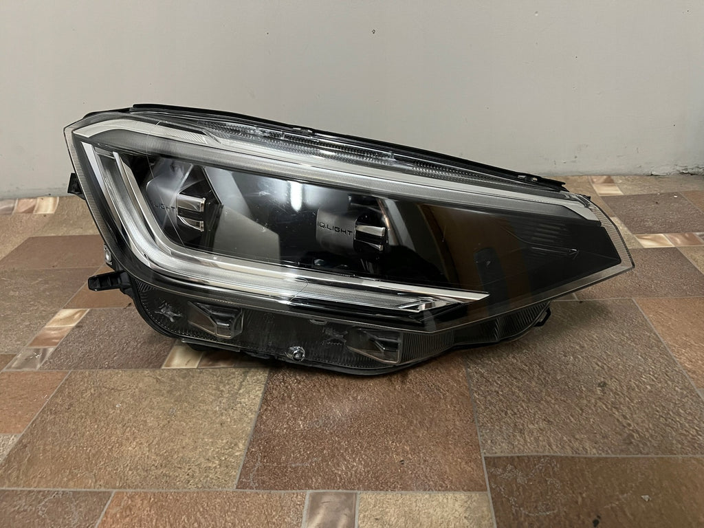 Frontscheinwerfer VW Taigo 2G7941035 Full LED Ein Stück (Rechts oder Links) SCH7220142662jx