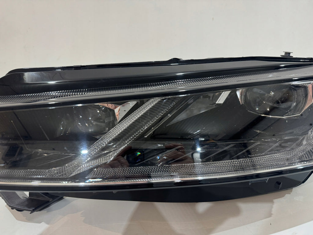 Frontscheinwerfer Skoda Octavia 5E4941015A- LED Links Scheinwerfer Headlight SCH2874702324yo