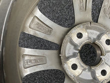 Laden Sie das Bild in den Galerie-Viewer, 1x Alufelge 15 Zoll 6.0&quot; 4x100 53ET 52910-B9300 Hyundai I10 Rim Wheel