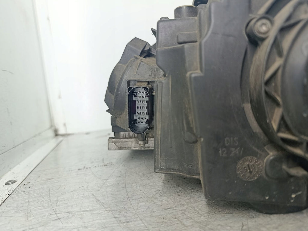 Frontscheinwerfer Audi A4 B7 8E0941004AM 0301219272 Rechts Headlight SCH5496166434de