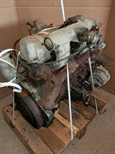 Laden Sie das Bild in den Galerie-Viewer, Motor Mercedes-Benz Engine Diesel Engine Unkomplett