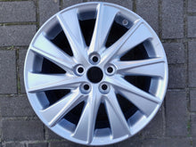 Load image into Gallery viewer, 1x Alufelge 16 Zoll 5.0" 5x100 40ET Glanz Toyota Yaris Rim Wheel FEL1080810903eo