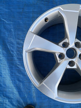 Load image into Gallery viewer, 1x Alufelge 19 Zoll 8.0" 5x112 49ET Glanz Silber 8V0601025CE Audi A3 Rim Wheel FEL2796639542fn