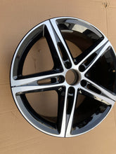 Laden Sie das Bild in den Galerie-Viewer, 1x Alufelge 18 Zoll 7.5" 5x112 49ET Glanz Schwarz A1774010700 Mercedes-Benz W177 FEL7865097698tm