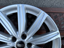 Load image into Gallery viewer, 1x Alufelge 19 Zoll 8.0" 5x112 39ET Glanz Silber 4K0601025M Audi A6 C8 Rim Wheel FEL2606667354cs