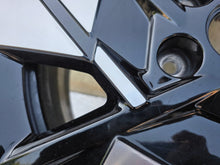 Load image into Gallery viewer, 1x Alufelge 18 Zoll 7.0" 5x114.3 52910-BE300 Hyundai Kona Rim Wheel FEL2730696573vx
