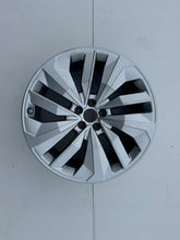 Load image into Gallery viewer, 1x Alufelge 20 Zoll 9.0" 5x112 20ET 4KE601025N Audi Rim Wheel FEL3361751877dc