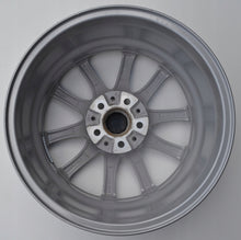 Laden Sie das Bild in den Galerie-Viewer, 4x Alufelge 17 Zoll 7.5" 5x112 27ET Glanz Silber 6868217 BMW G22 Rim Wheel FEL3450669922me