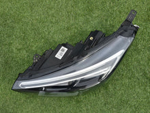 Laden Sie das Bild in den Galerie-Viewer, Frontscheinwerfer Opel Crossland X 13467967 Links Scheinwerfer Headlight SCH5184724990uf