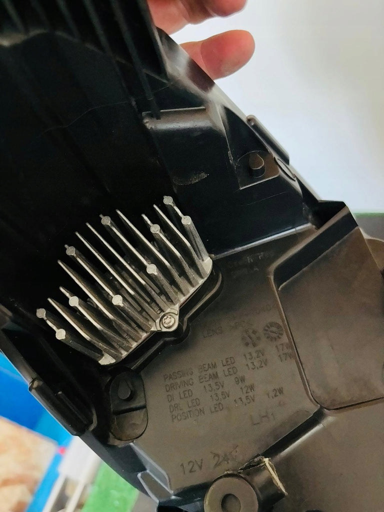 Frontscheinwerfer Ford Fiesta L1BB-13E015-JB L1BB-13E015- LED Links Headlight SCH6795855540dn