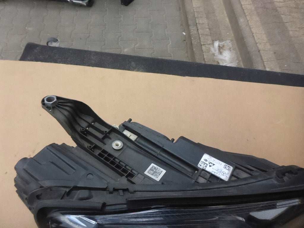 Frontscheinwerfer Mercedes-Benz Gle A1679068607 LED Rechts Headlight SCH6274686355ka