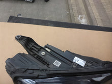 Laden Sie das Bild in den Galerie-Viewer, Frontscheinwerfer Mercedes-Benz Gle A1679068607 LED Rechts Headlight SCH6274686355ka