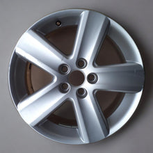 Laden Sie das Bild in den Galerie-Viewer, 1x Alufelge 16 Zoll 6.5&quot; 5x100 43ET VW Polo Rim Wheel