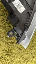 Laden Sie das Bild in den Galerie-Viewer, Frontscheinwerfer VW Polo 2G1941005D LED Links Scheinwerfer Headlight SCH3294364175ia