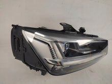 Laden Sie das Bild in den Galerie-Viewer, Frontscheinwerfer Audi Q2 81A941034 Full LED Rechts Scheinwerfer Headlight SCH3536308792xo