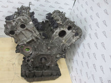 Load image into Gallery viewer, Motor Mercedes-Benz Vito W639 642890 3.0 CDI 224PS 165kW 188TKm Unkomplett
