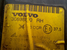 Load image into Gallery viewer, Frontscheinwerfer Volvo Kombi 306988890 Rechts Scheinwerfer Headlight SCH2412914255th
