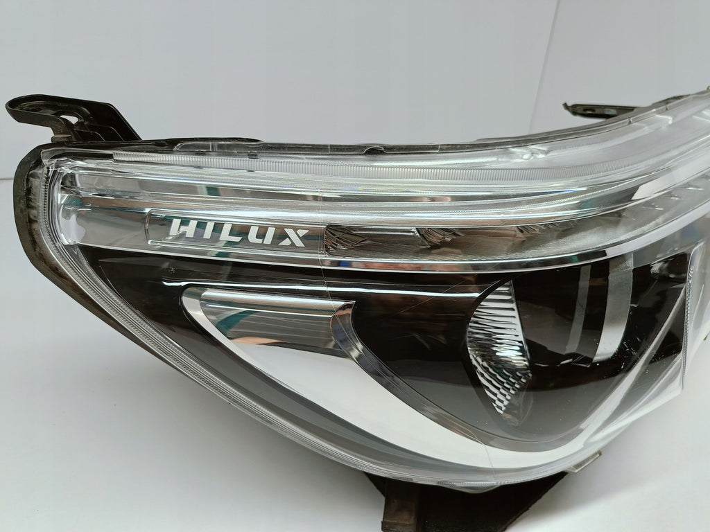 Frontscheinwerfer Toyota Hilux VIII LED Rechts Scheinwerfer Headlight SCH6842835709eg