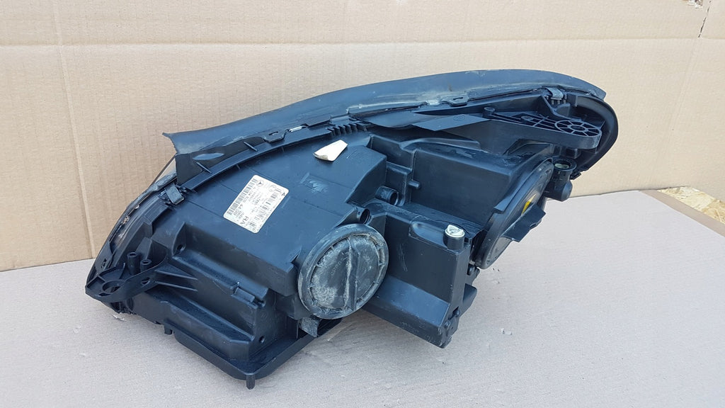 Frontscheinwerfer Mercedes-Benz W204 2048204439 Bi-Xenon
