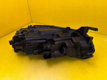 Laden Sie das Bild in den Galerie-Viewer, Frontscheinwerfer Skoda Octavia IV 5E4941016 LED Rechts Scheinwerfer Headlight SCH5471509774hr