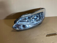 Laden Sie das Bild in den Galerie-Viewer, Frontscheinwerfer Ford Focus III BM5113W030AK Links Scheinwerfer Headlight SCH1456339410yg