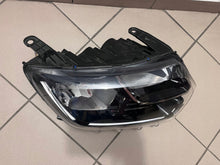 Load image into Gallery viewer, Frontscheinwerfer Dacia Duster 260101133R 260101133 LED Rechts Headlight SCH4677291937ko