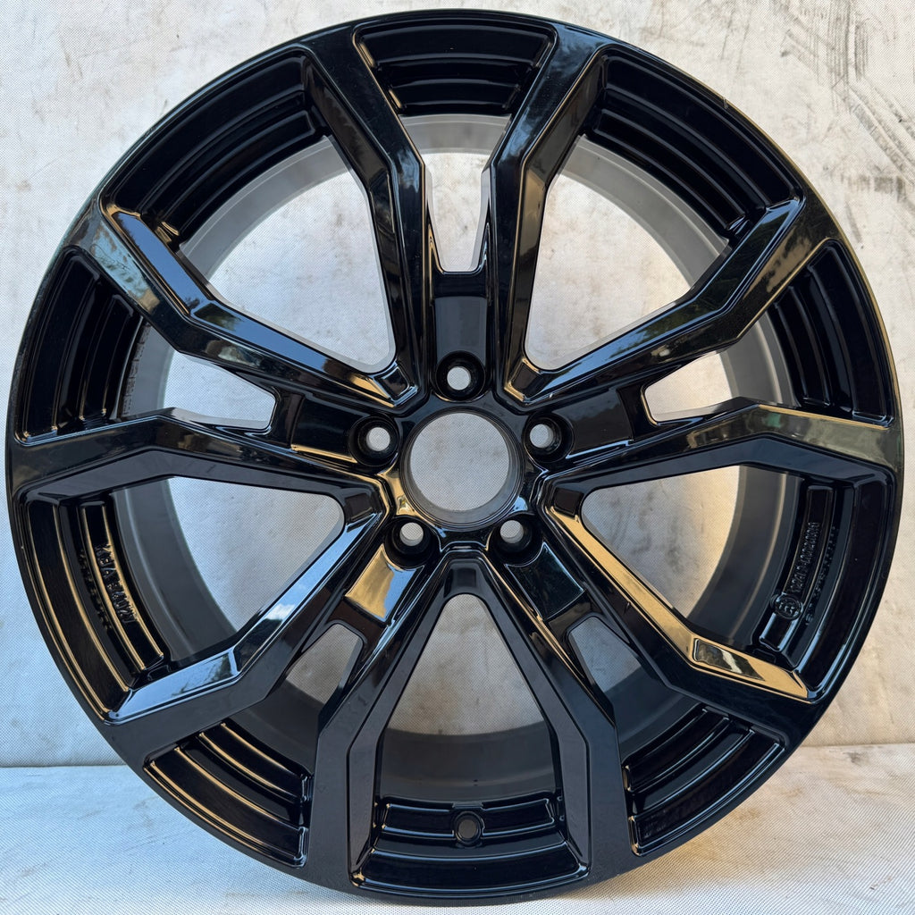 1x Alufelge 19 Zoll 8.0" 5x112 32 5ET Glanz Schwarz TTV9K8BA325E Rim Wheel FEL2153175522vo
