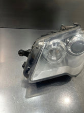 Laden Sie das Bild in den Galerie-Viewer, Frontscheinwerfer VW Touran 1T1941751A Xenon Links Scheinwerfer Headlight
