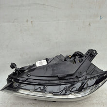 Laden Sie das Bild in den Galerie-Viewer, Frontscheinwerfer VW Passat B8 3G1941081G Links Scheinwerfer Headlight SCH3267880109qo