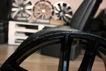 Laden Sie das Bild in den Galerie-Viewer, 1x Alufelge 18 Zoll 8.0&quot; 5x112 30ET 8093915 BMW G31 G30 Rim Wheel