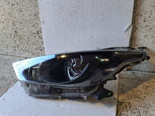 Load image into Gallery viewer, Frontscheinwerfer Toyota Yaris Links Scheinwerfer Headlight