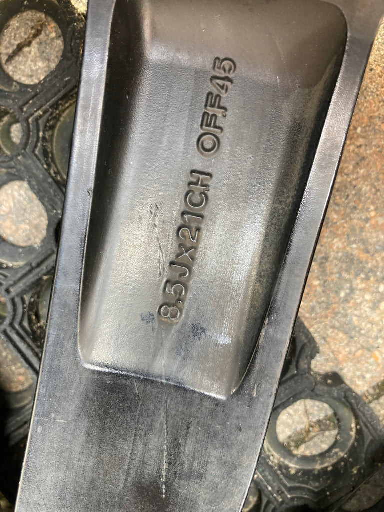 1x Alufelge 21 Zoll 8.5" 5x120 45ET J8A2-1007-LA Land Rover Range Velar FEL5000650485sp