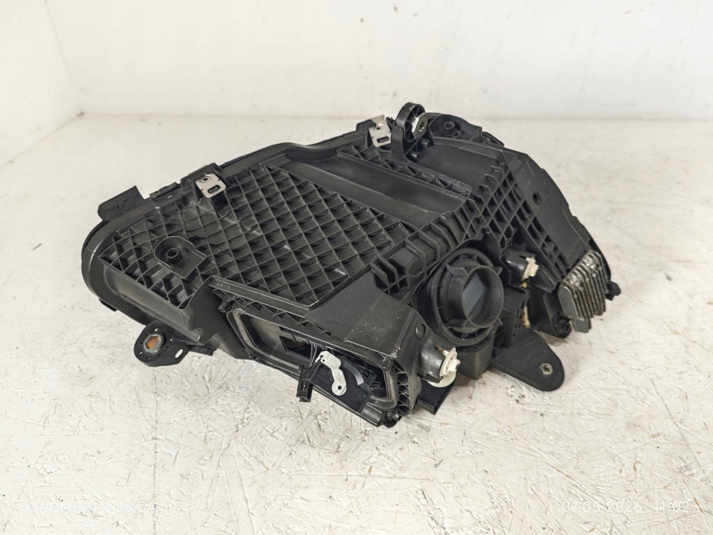 Frontscheinwerfer Mercedes-Benz W205 A2059067905 Links Scheinwerfer Headlight SCH9098741242sd