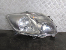Load image into Gallery viewer, Frontscheinwerfer Toyota Auris 81110-02520 Rechts Scheinwerfer Headlight