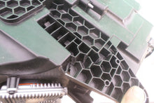 Laden Sie das Bild in den Galerie-Viewer, Frontscheinwerfer Skoda Superb III 3V1941015E Links Scheinwerfer Headlight