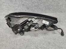 Laden Sie das Bild in den Galerie-Viewer, Frontscheinwerfer Skoda Fabia IV 6VB941015B LED Links Scheinwerfer Headlight SCH6832189367lr