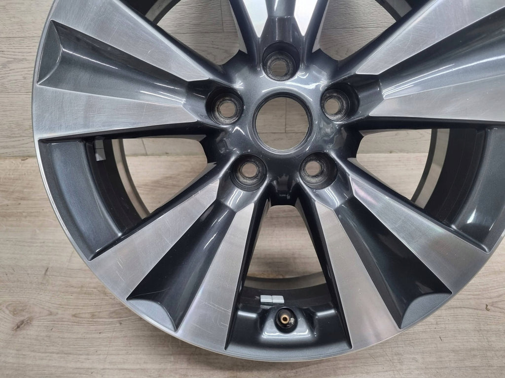 1x Alufelge 17 Zoll N50701 Nissan Pulsar Rim Wheel