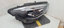 Laden Sie das Bild in den Galerie-Viewer, Frontscheinwerfer Mercedes-Benz W247 A2479068405KOD LED Rechts Headlight SCH8451341845er