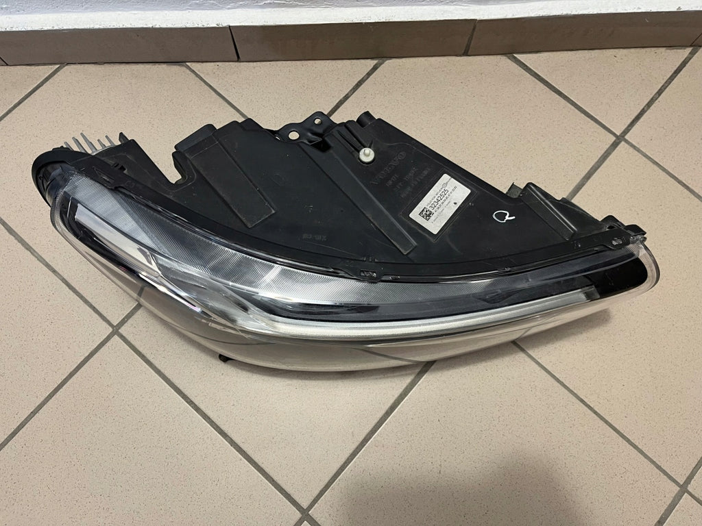 Frontscheinwerfer Volvo Xc40 32342525 LED Rechts Scheinwerfer Headlight SCH8034703129yk