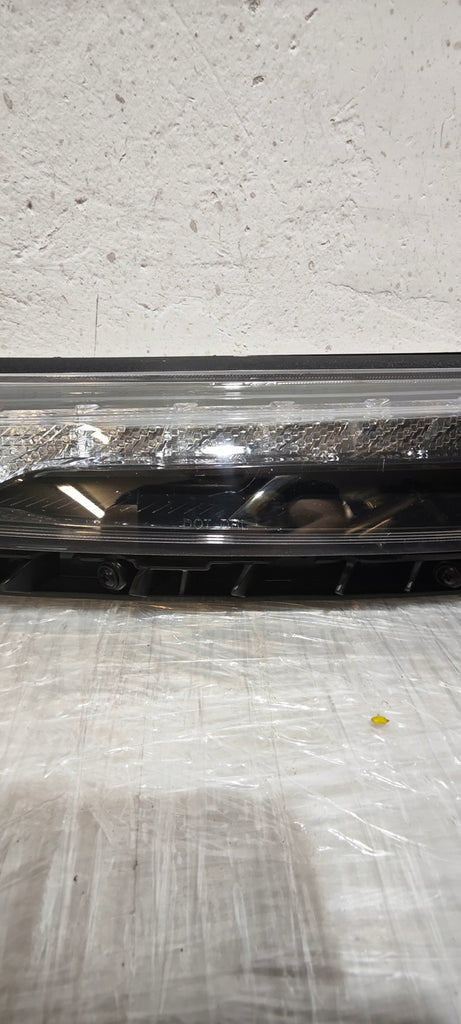 Frontscheinwerfer Hyundai Kona 92207 J9600 LED Ein Stück (Rechts oder Links)